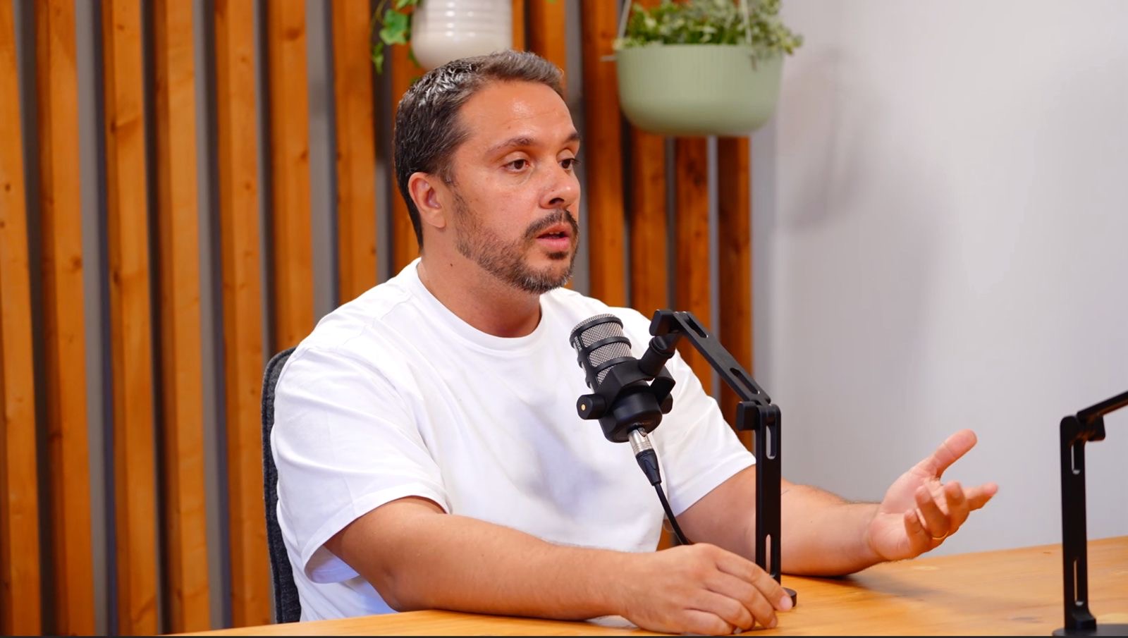 Gravação do 3XE Podcast no estúdio da HRP, na Maia